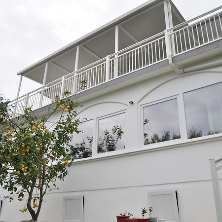 Rose Rooms At Island Of Rab Banjol Exterior foto